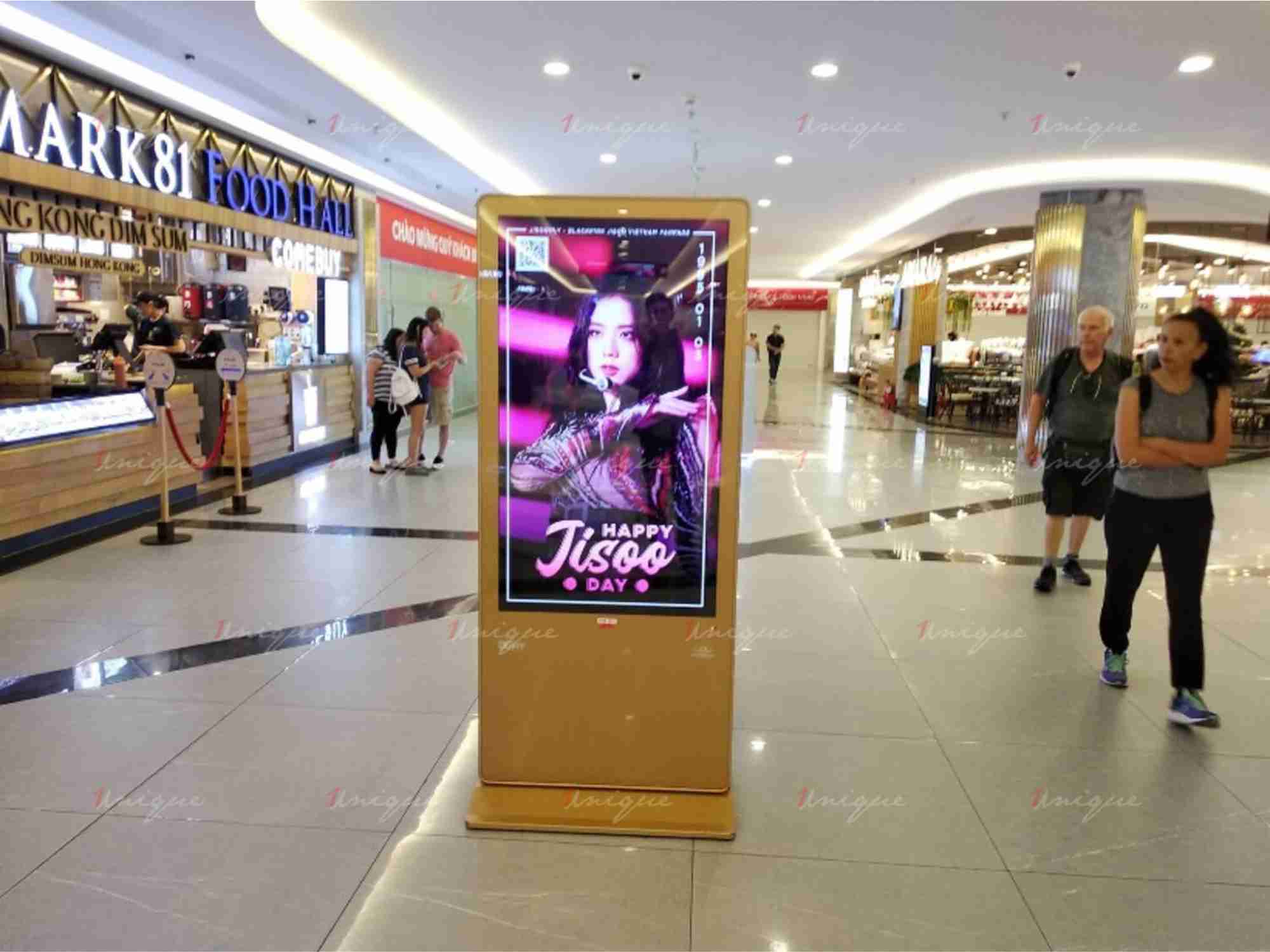 MÀN HÌNH LED STANDEE